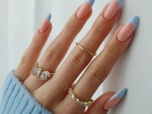 Unhas Decoradas Azuis da cor do mar: ideias, e como fazer