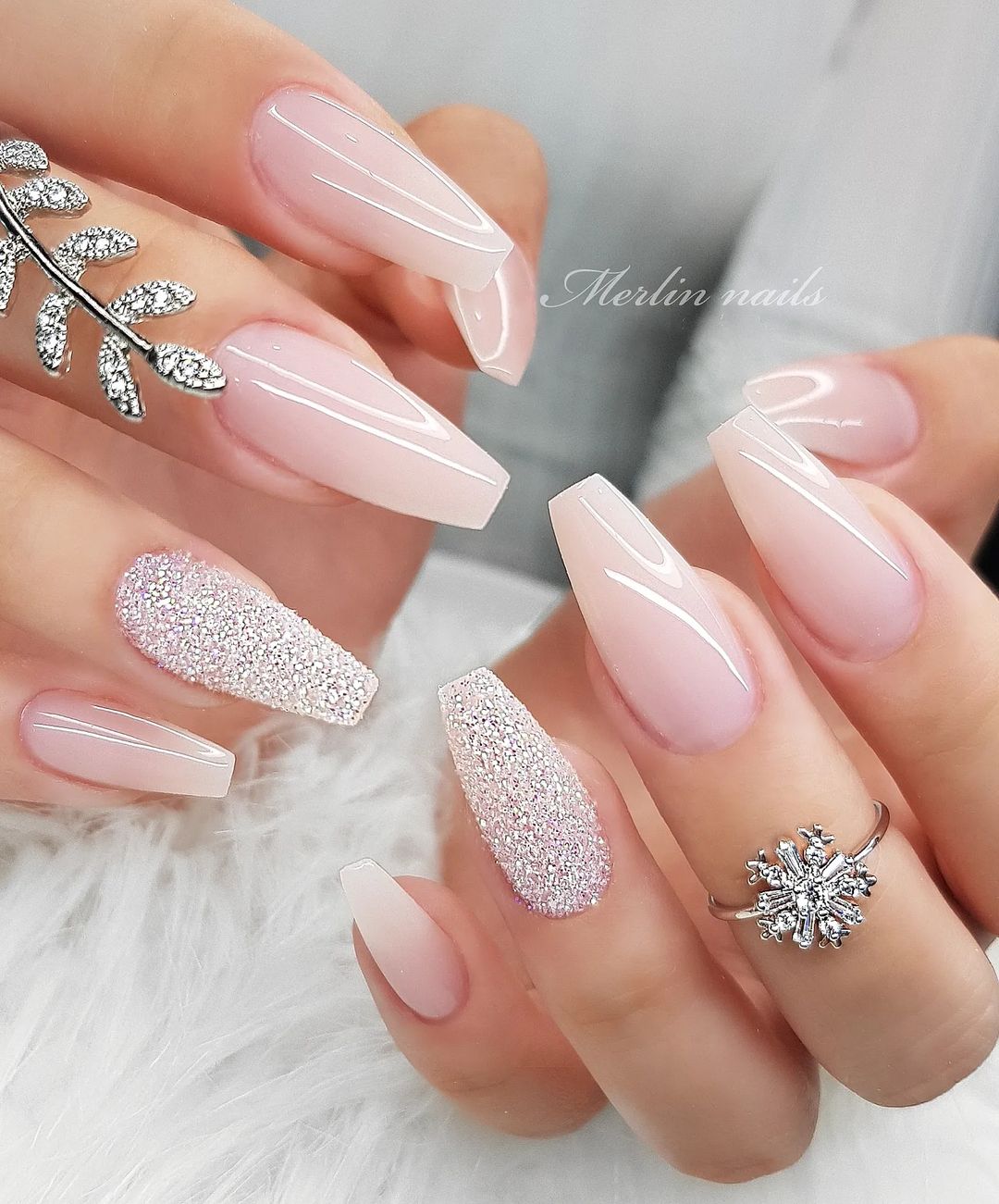 Ideias de Unhas Decoradas para festa de casamento 