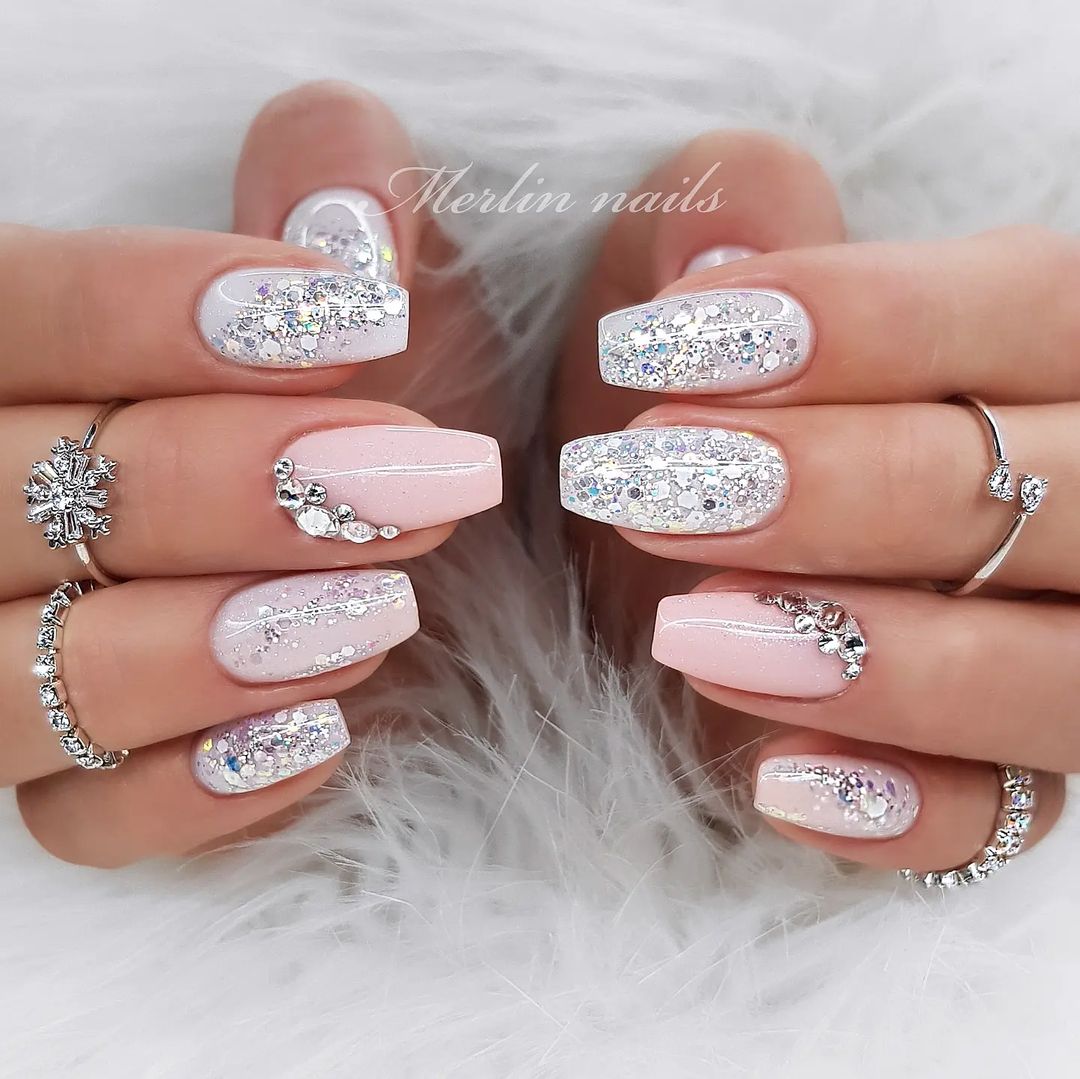 Ideias de Unhas Decoradas para festa de casamento 