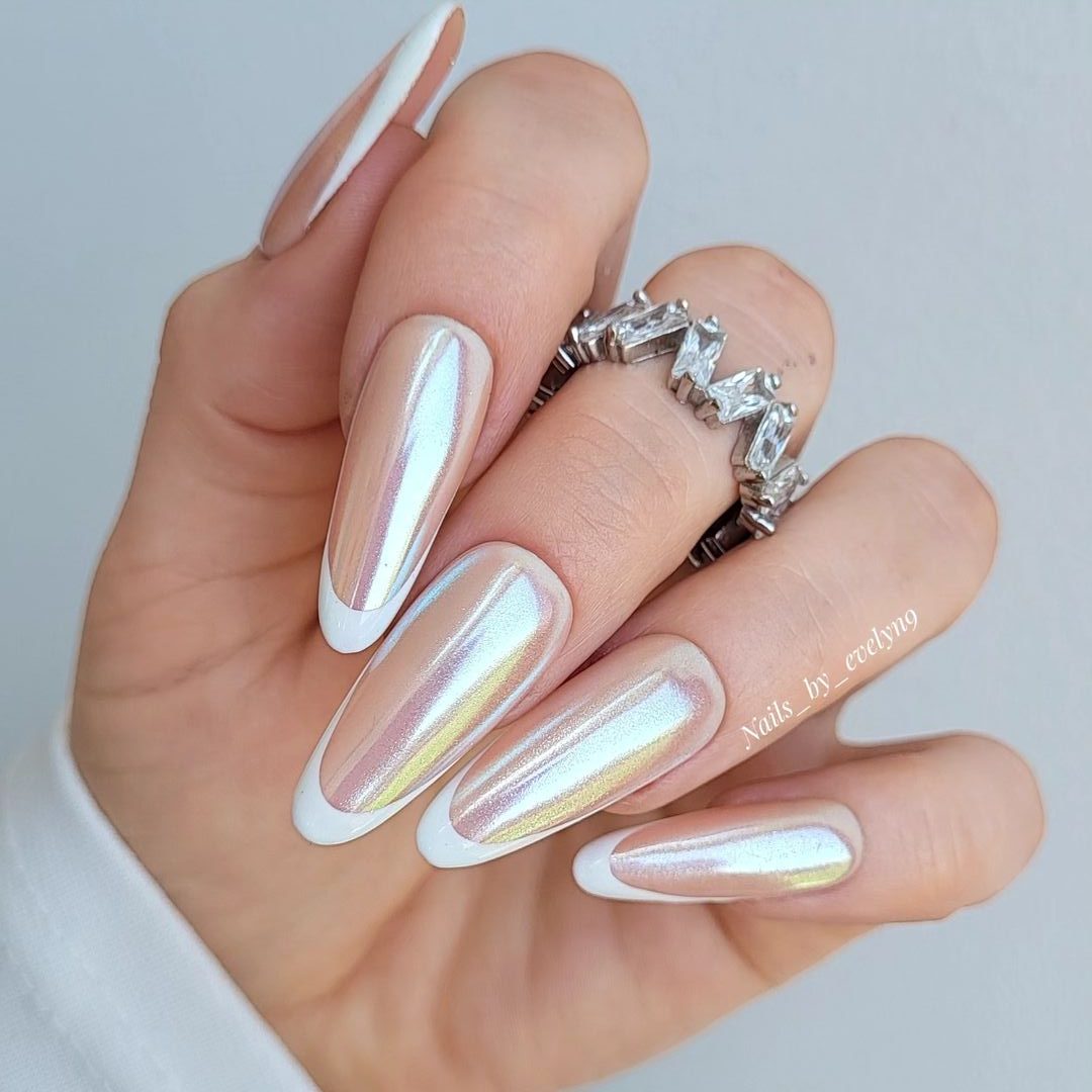 Unhas com efeito holográfico 