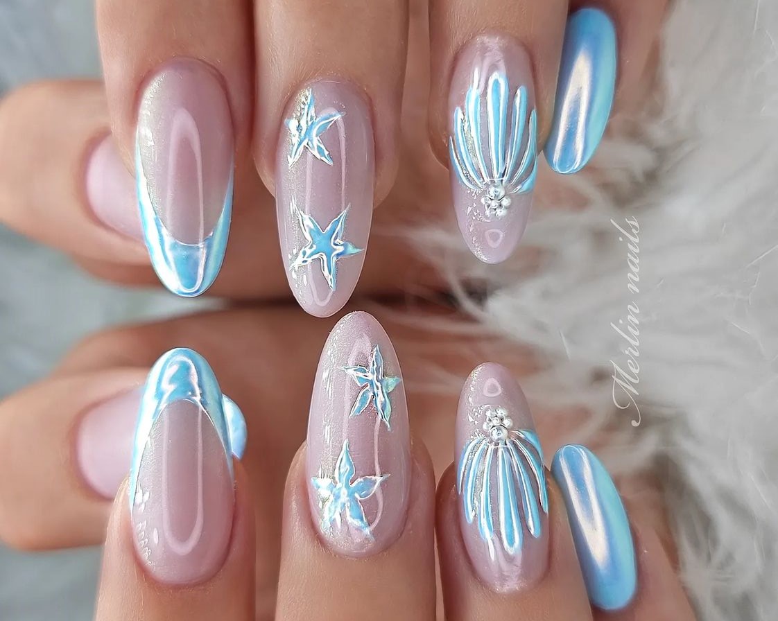 Unhas decoradas com estrelas 