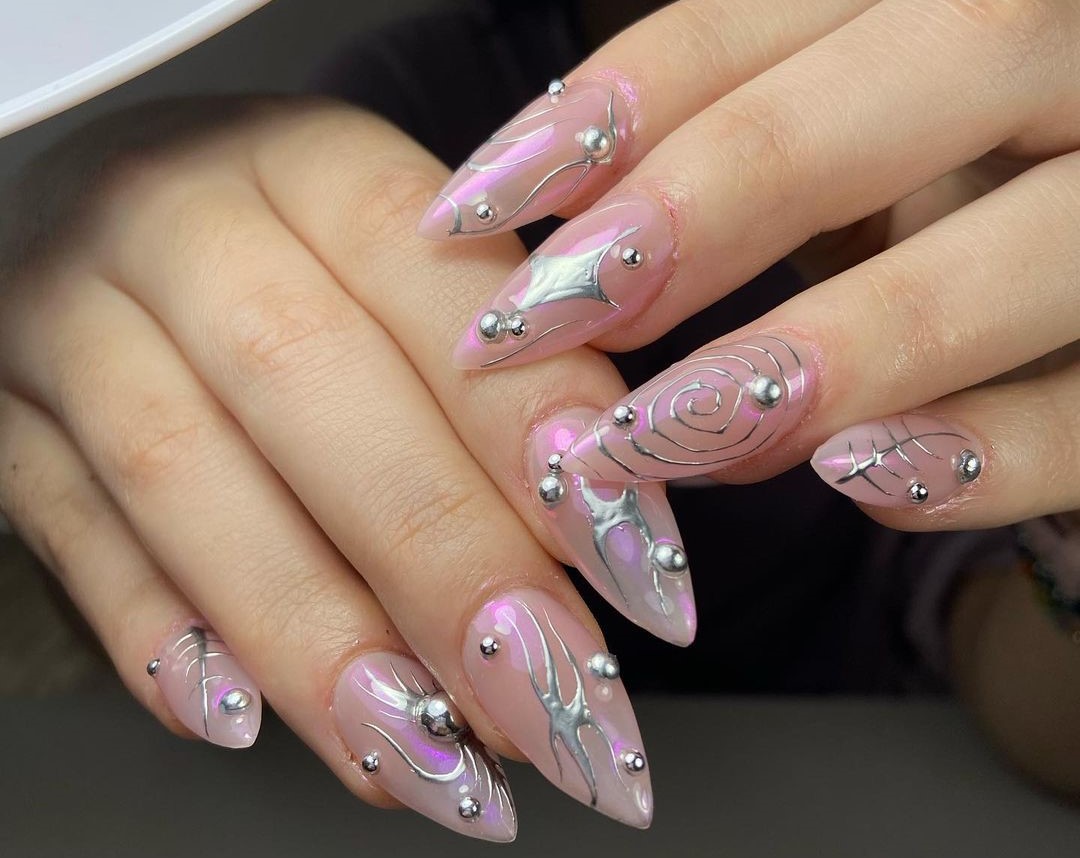 Unhas decoradas inspiradas no K-POP (AESPA) 