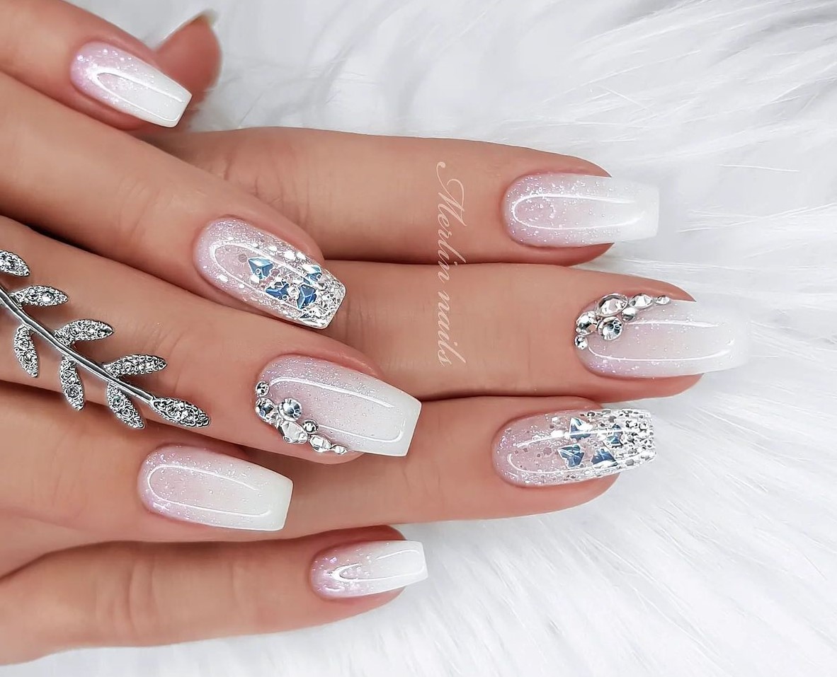 Unhas decoradas quadradas 