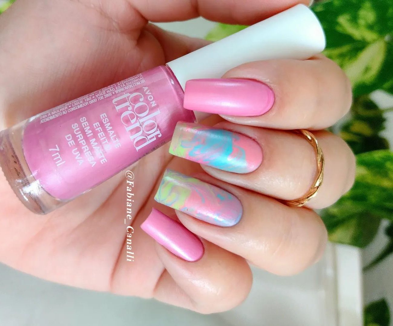 Unhas Tye-Die 