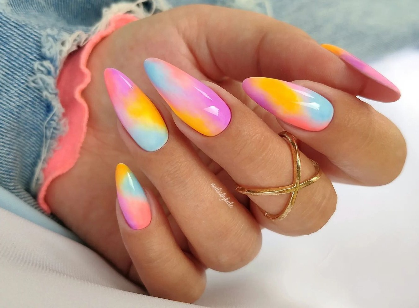 Unhas Tye-Die 