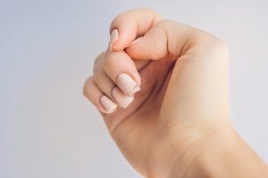 Produtos para usar em unhas quebradiças