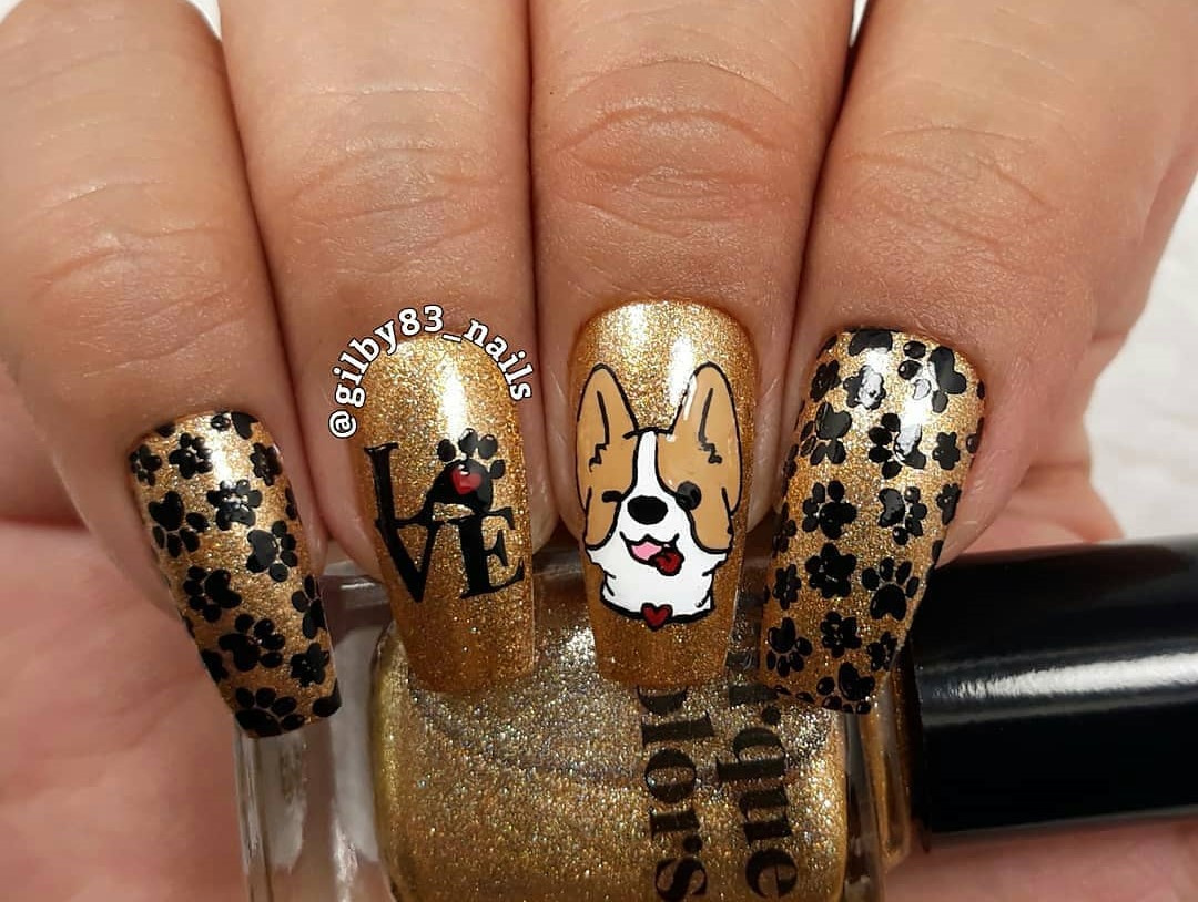 Unhas decoradas com cachorrinhos 