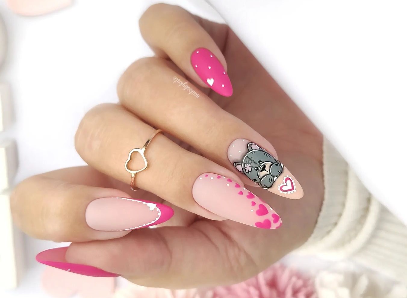 Unhas Decoradas com ursinhos 