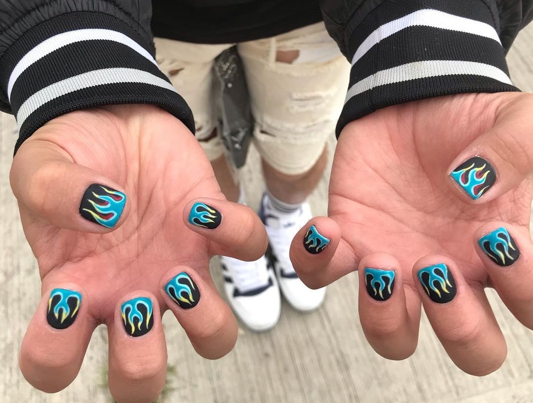 Unhas decoradas estilosas para homens 