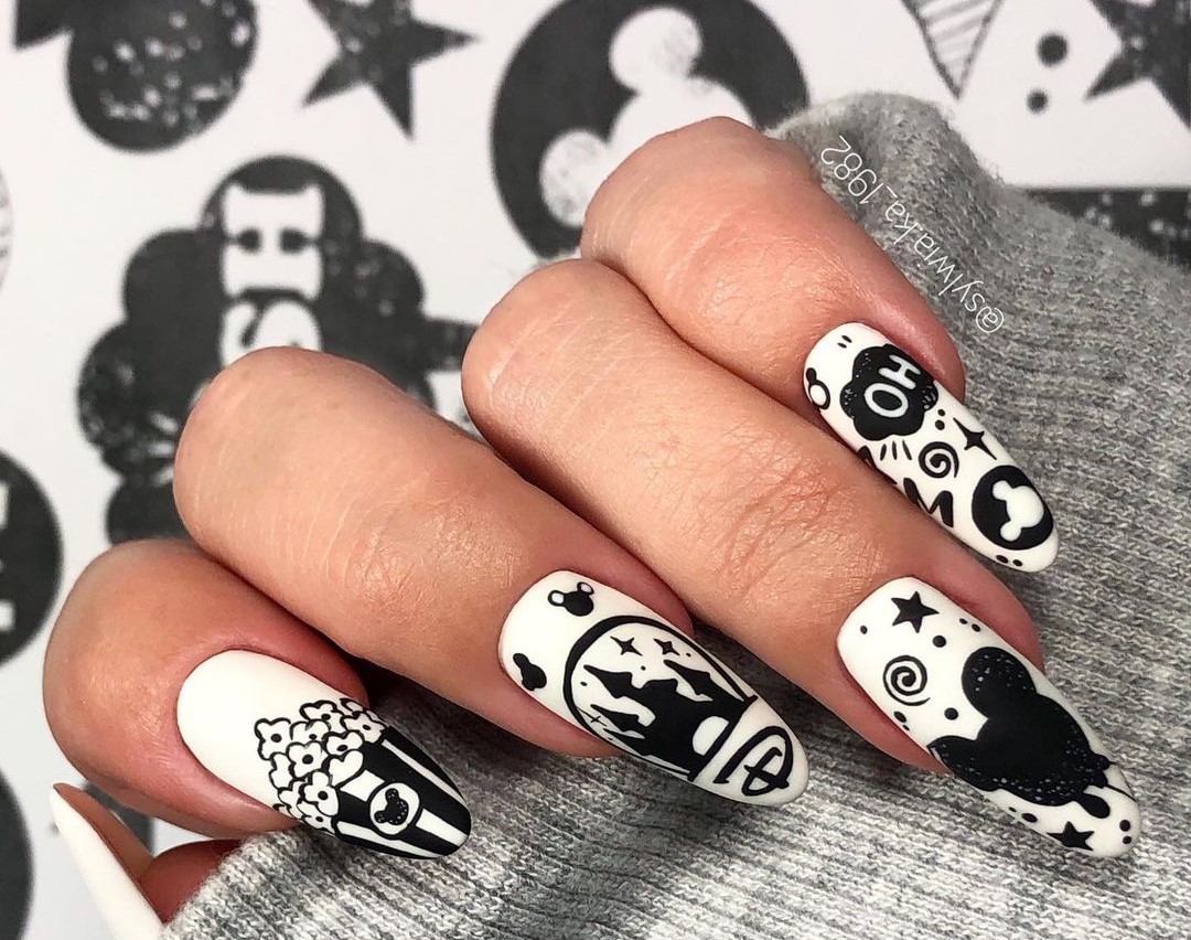 Unhas Decoradas preto e branco 