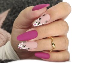 Unhas decoradas modernizando clássicos da nail art