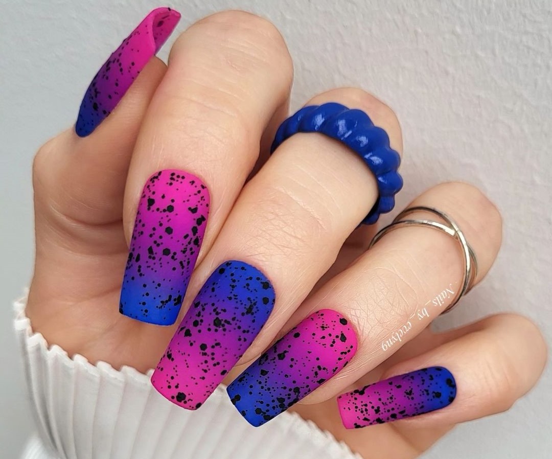 Tendências de unhas decoradas 2025 