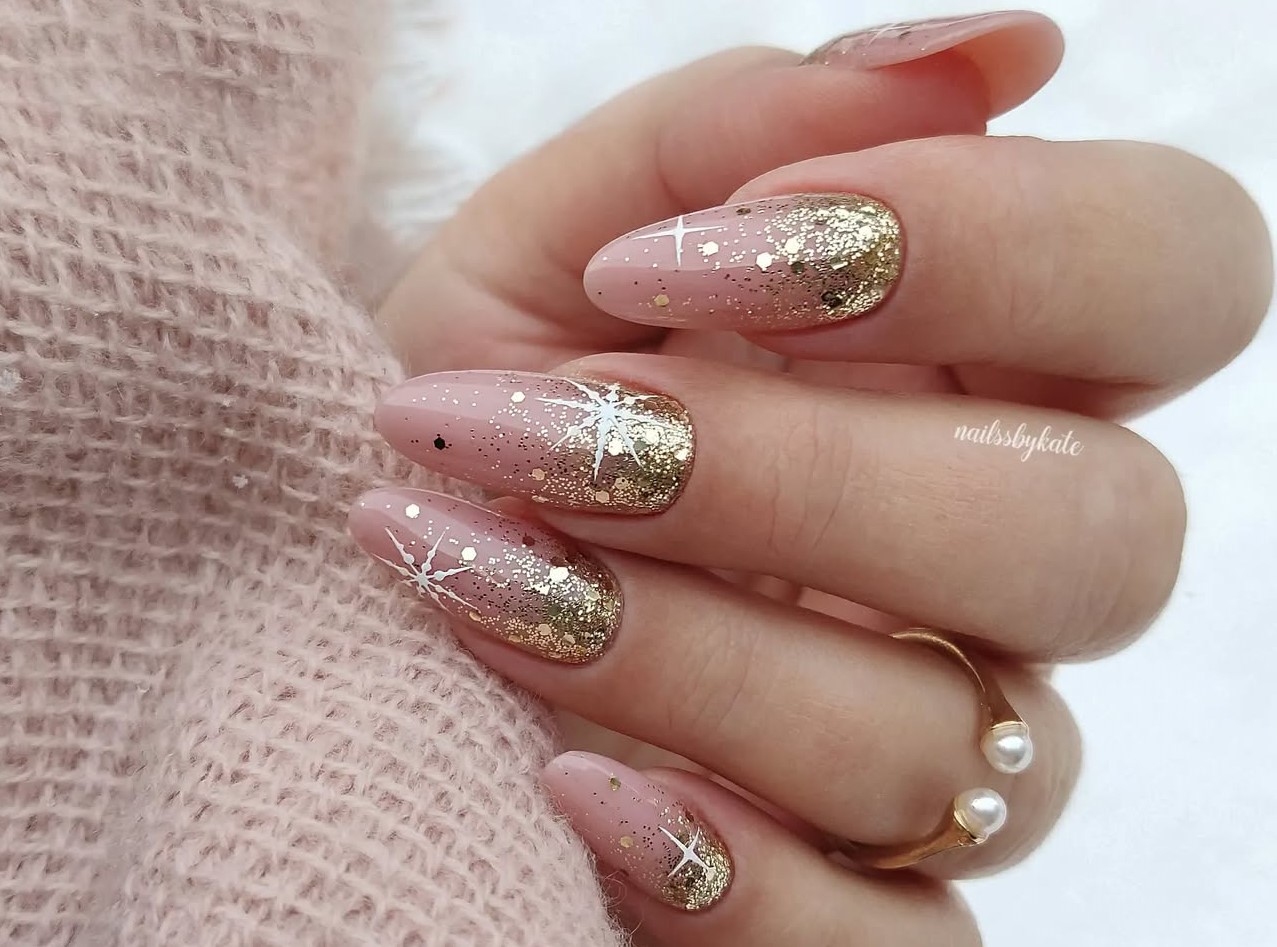 Unhas Douradas para o Reveillon 