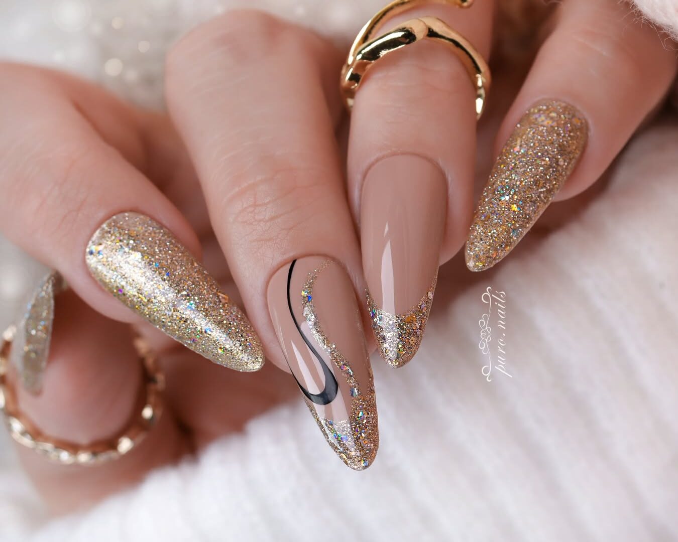 Unhas Douradas para o Reveillon