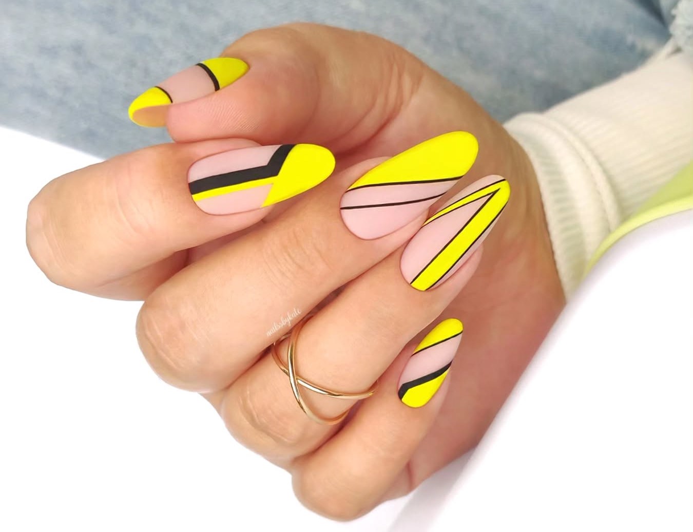 Unhas decoradas para o verão