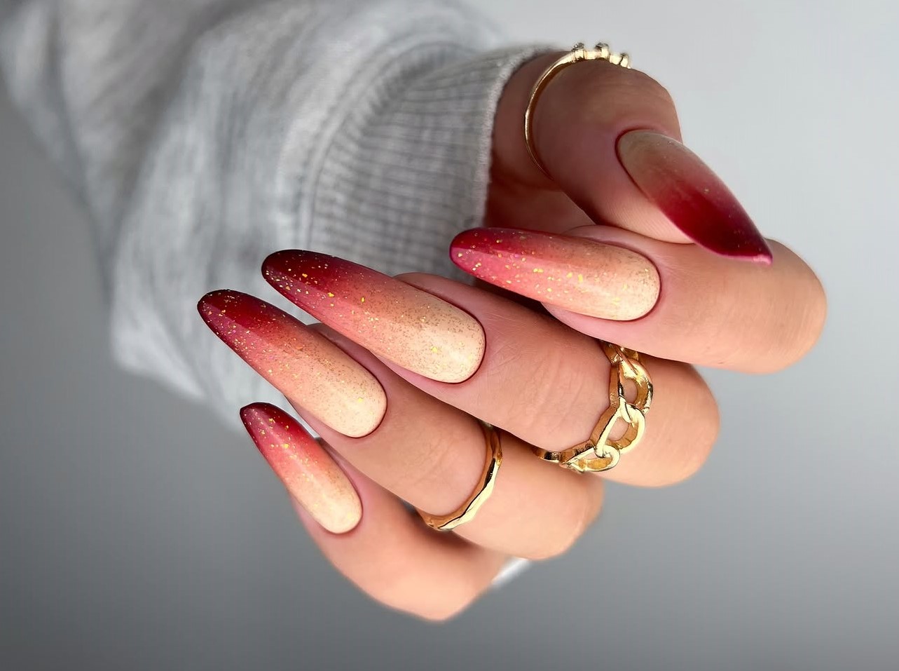 Unhas Decoradas para o Carnaval degradê 