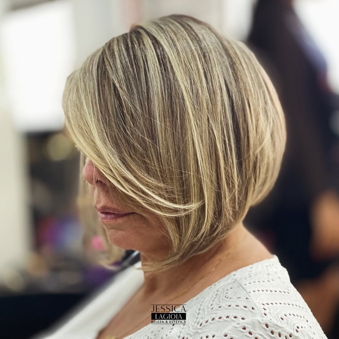 Corte Chanel para Senhoras de 60 Anos 