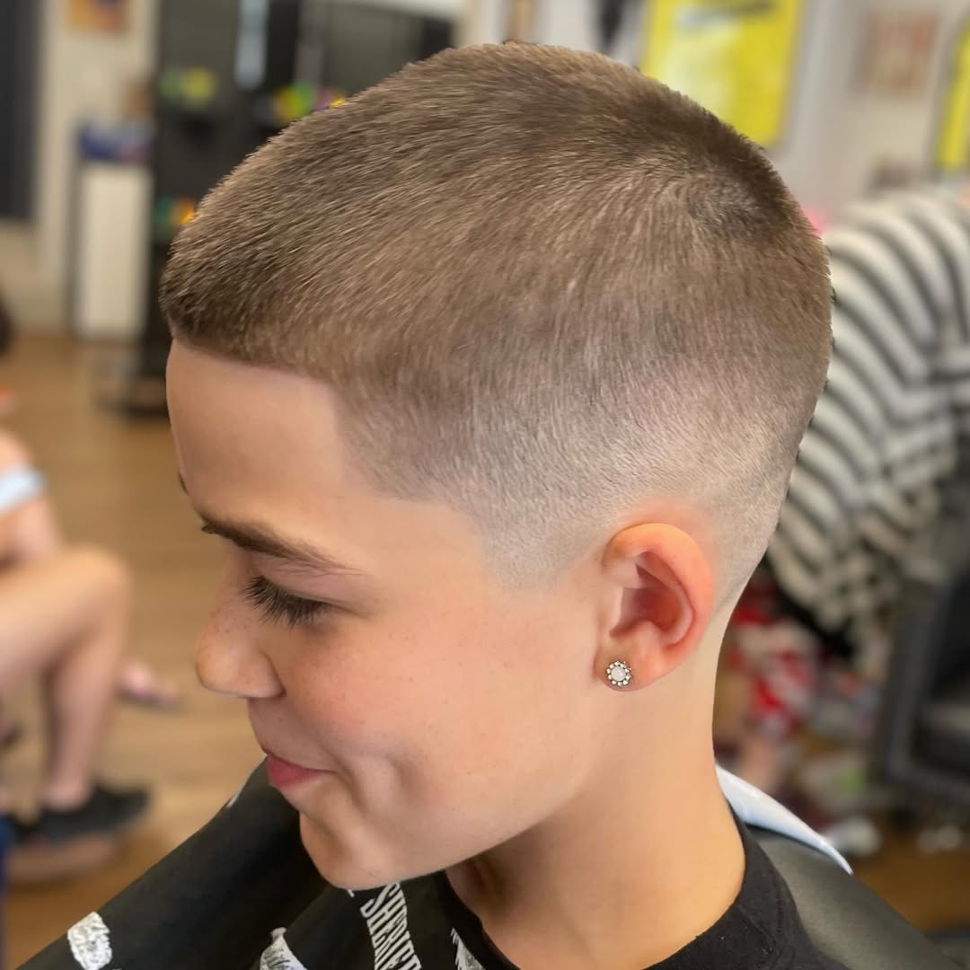 Corte de cabelo masculino infantil social Crew Cut 