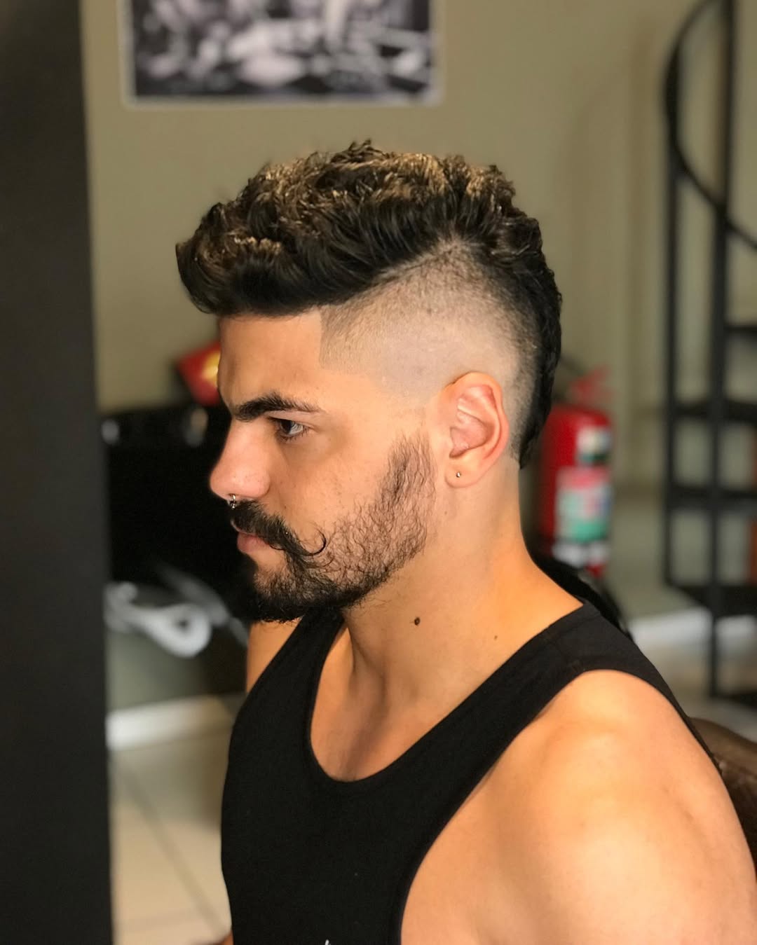 Corte Moicano Masculino 