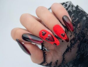 Dia dos namorados: tendências de nail art para surpreender no jantar a dois
