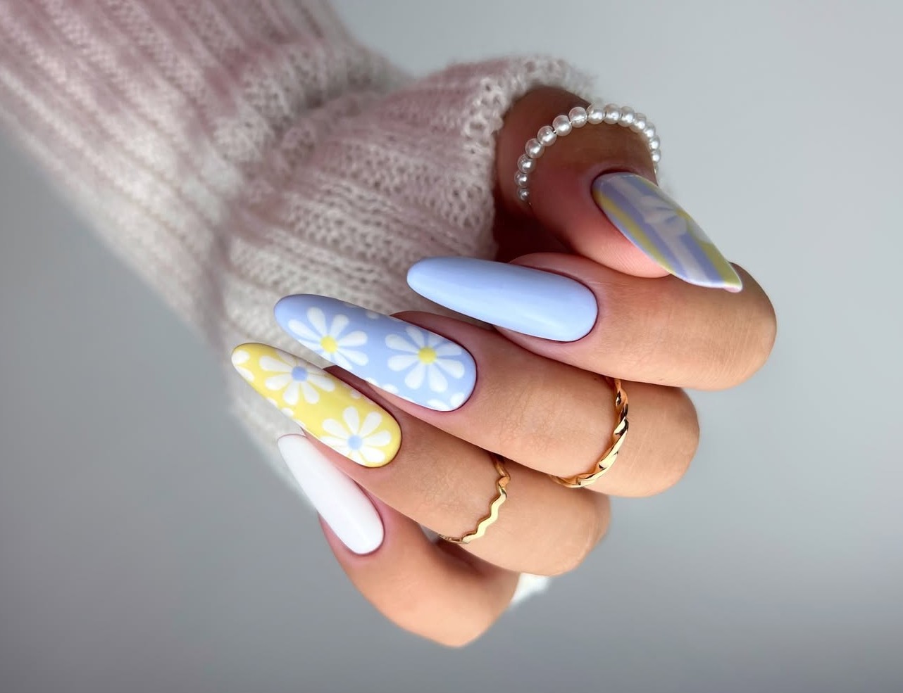 Cores de esmalte para encontro romântico Piquenique ao ar livre 
